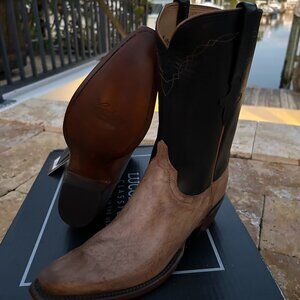 Lucchese Classics Women's size 8 B Tan & Black Goat Cowboy Boots Snip Toe